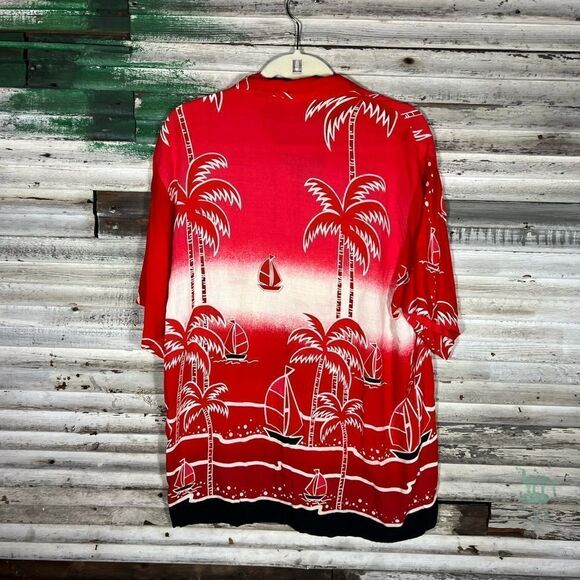 Vintage Hawaiian Shirt - Picture 2 of 5